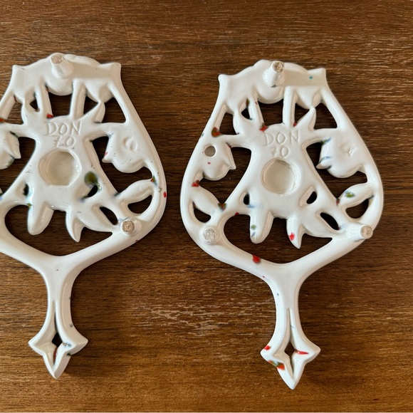 Set of 2 Vintage Floral Bird Ceramic Trivets - Picture 3 of 4